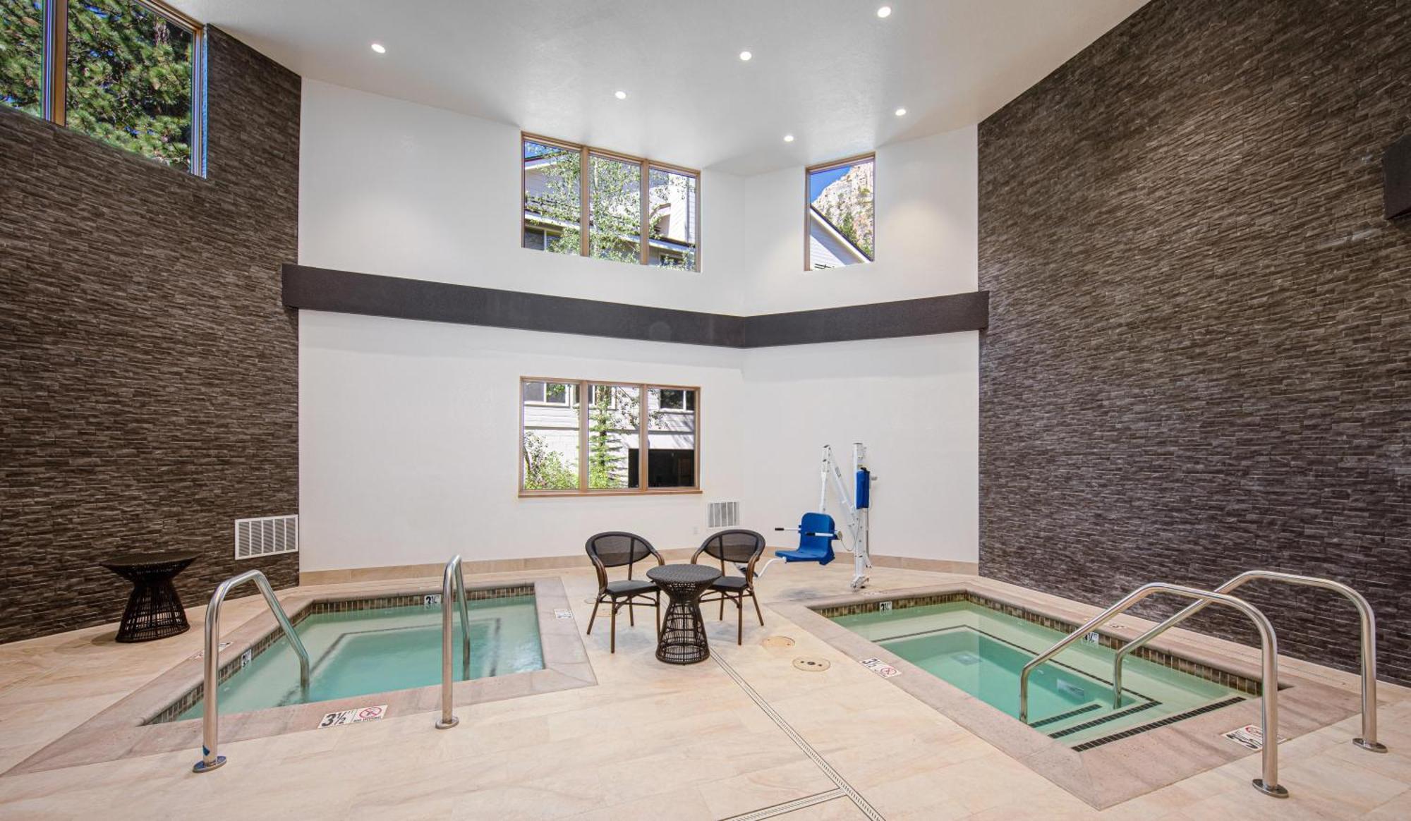 Studio #204 Olympic Valley  Luaran gambar